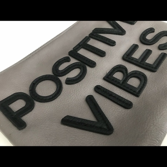 Positive Vibes wristlet - Picture 3 of 8